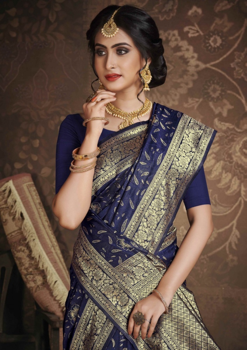 SHAKUNT-WEAVES-LALITHA-SILK-SAREES-AT-BEST-PRICE-6
